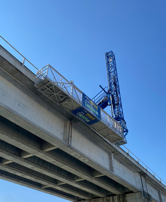 Mollo Noleggio piattaforma sottoponte by bridge a Piacenza